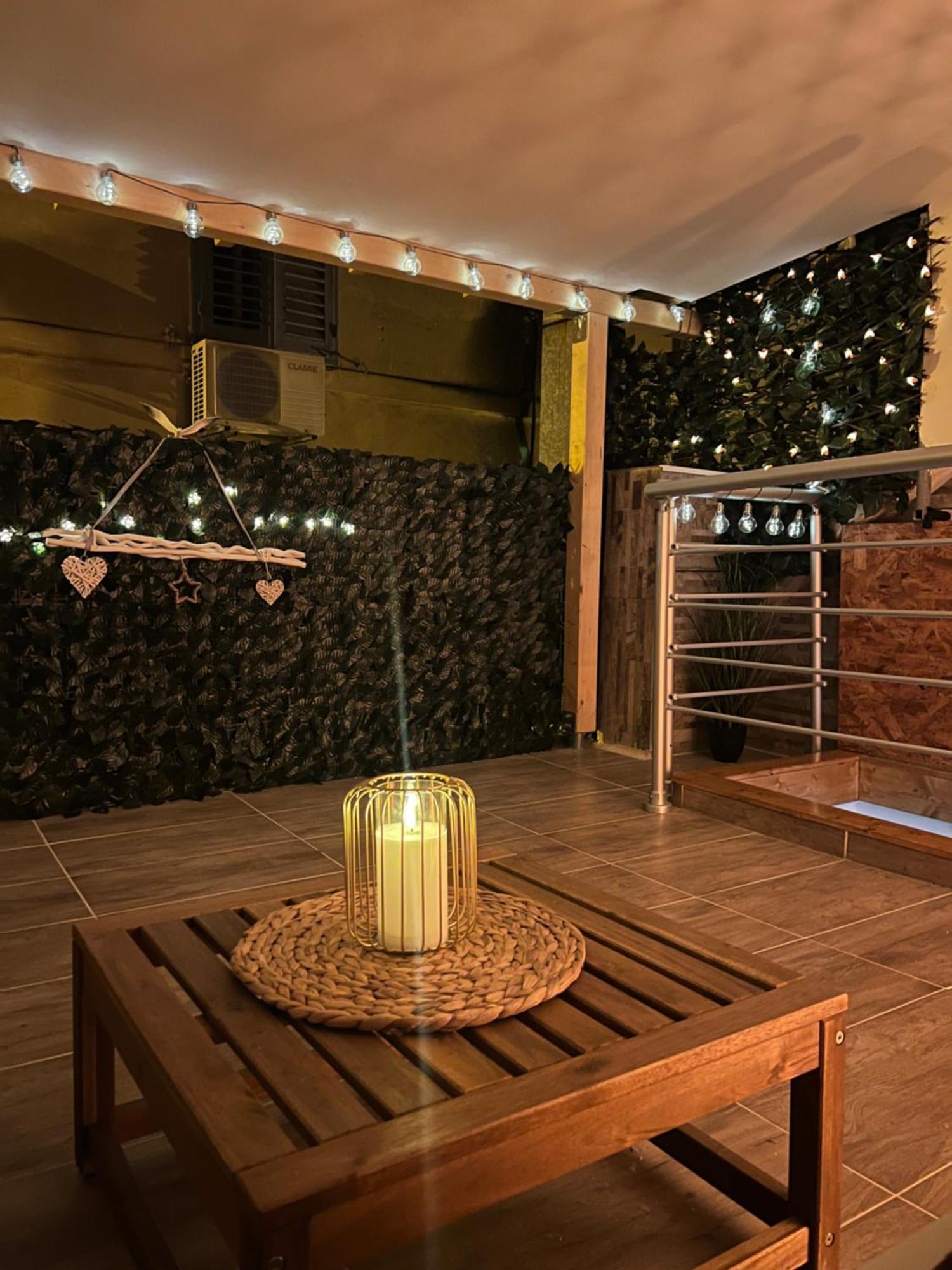 Klarisa City Center Apartment With Terrace Split Luaran gambar